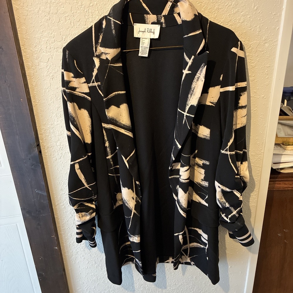 vtg joseph ribkoff cover up size 8 black with tan abstract Elastic Sleeves